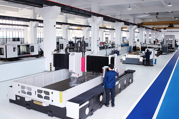 綠色工廠,新羅蘭糊盒機在行動